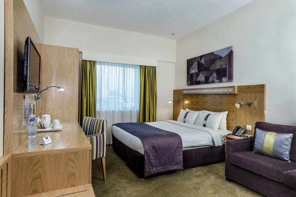 Holiday Inn Express Dubai Safa Park, An Ihg Hotel Eksteriør bilde